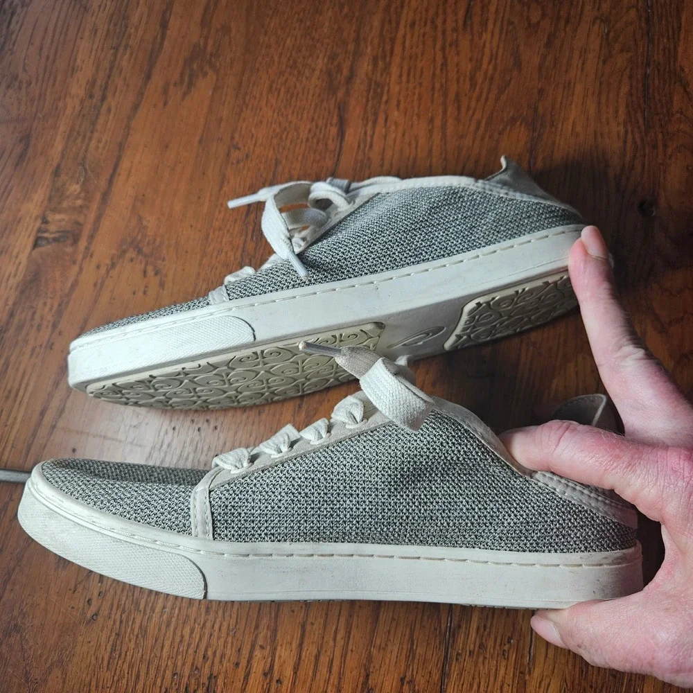 OluKai Pehuea Li‎ Womens 6 Grey Taupe Mesh Lace Up Sneakers 20379-2020